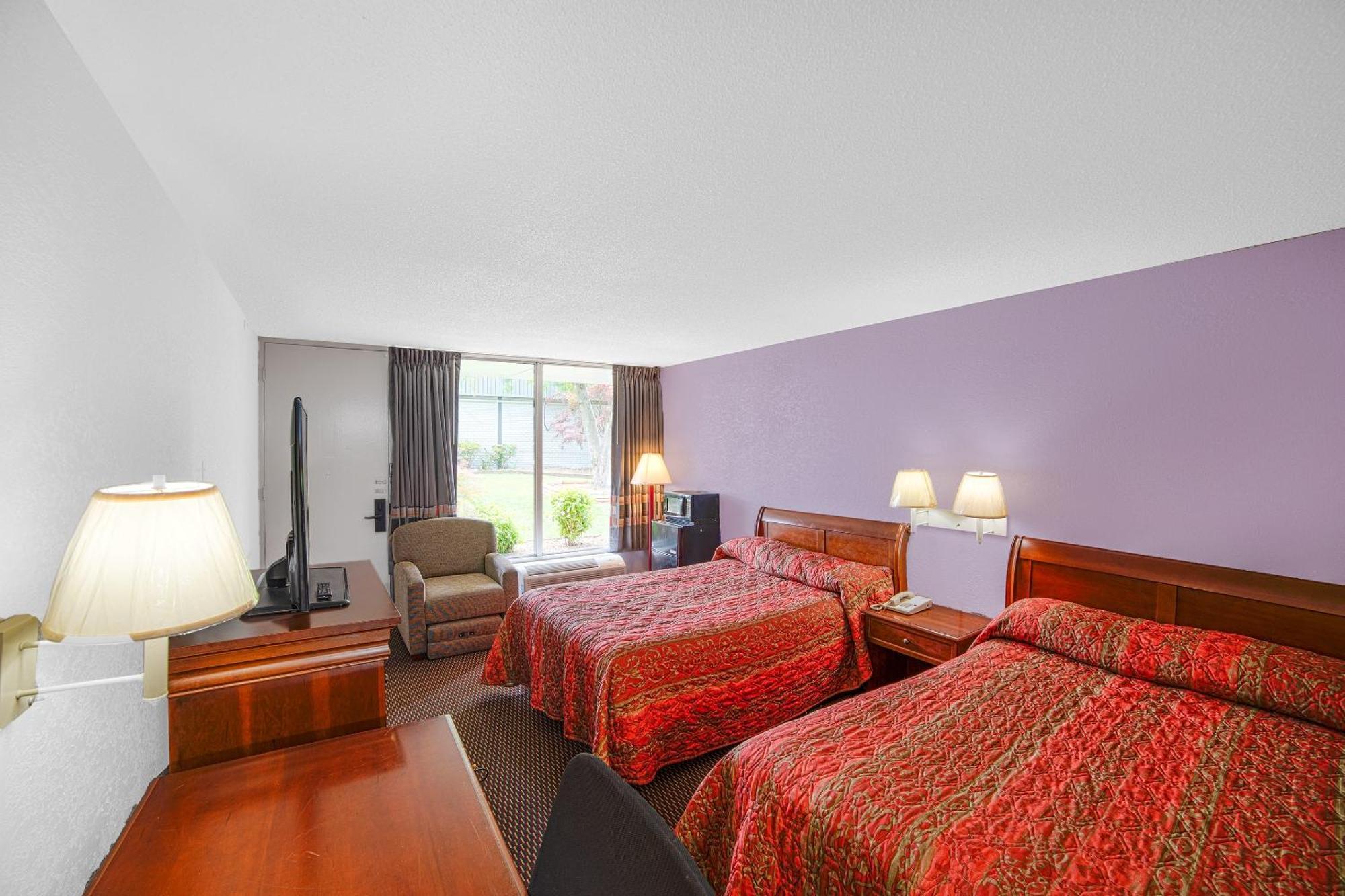 Masters Inn Selma Smithfield I-95 By Oyo Экстерьер фото