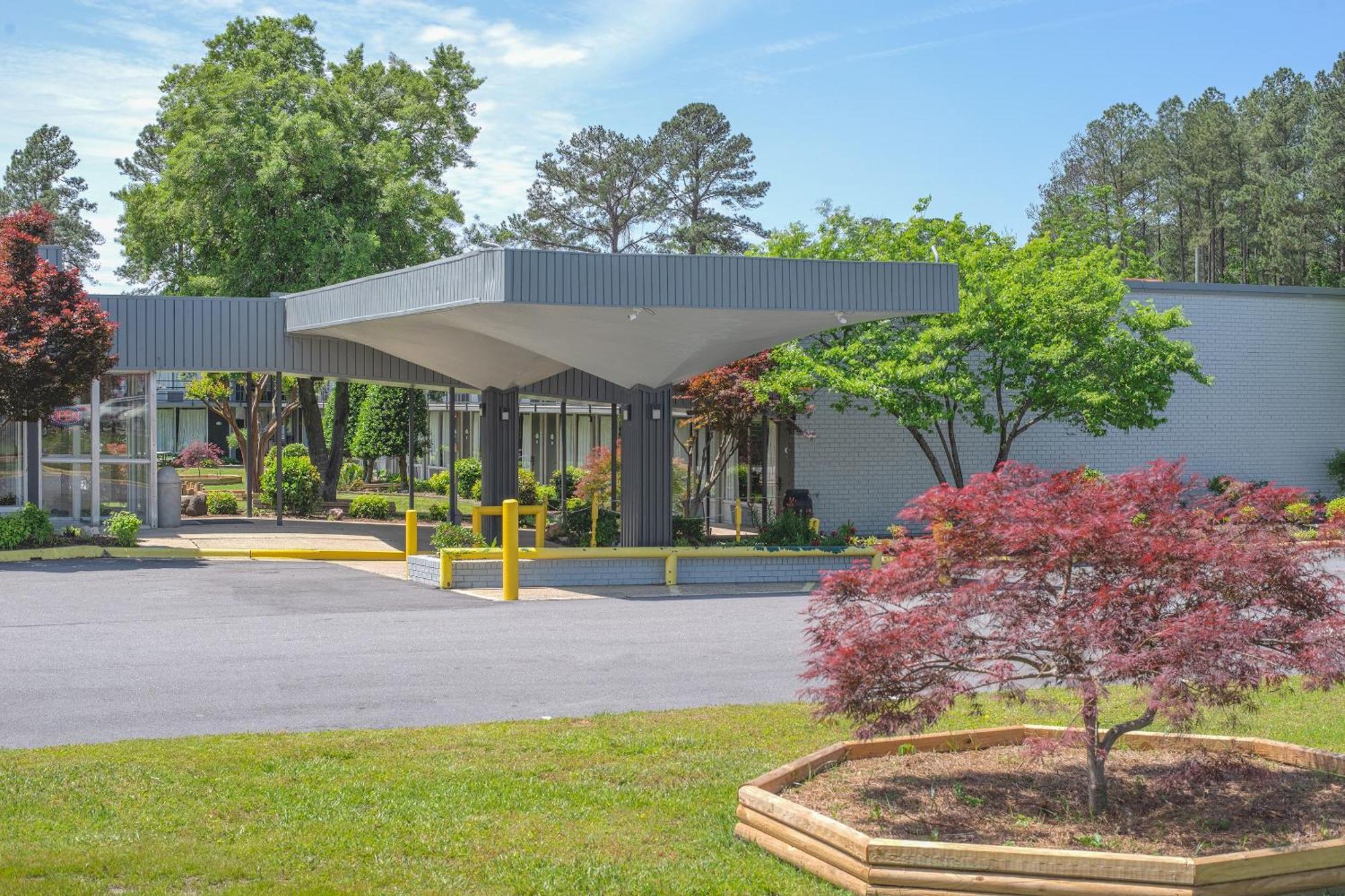 Masters Inn Selma Smithfield I-95 By Oyo Экстерьер фото