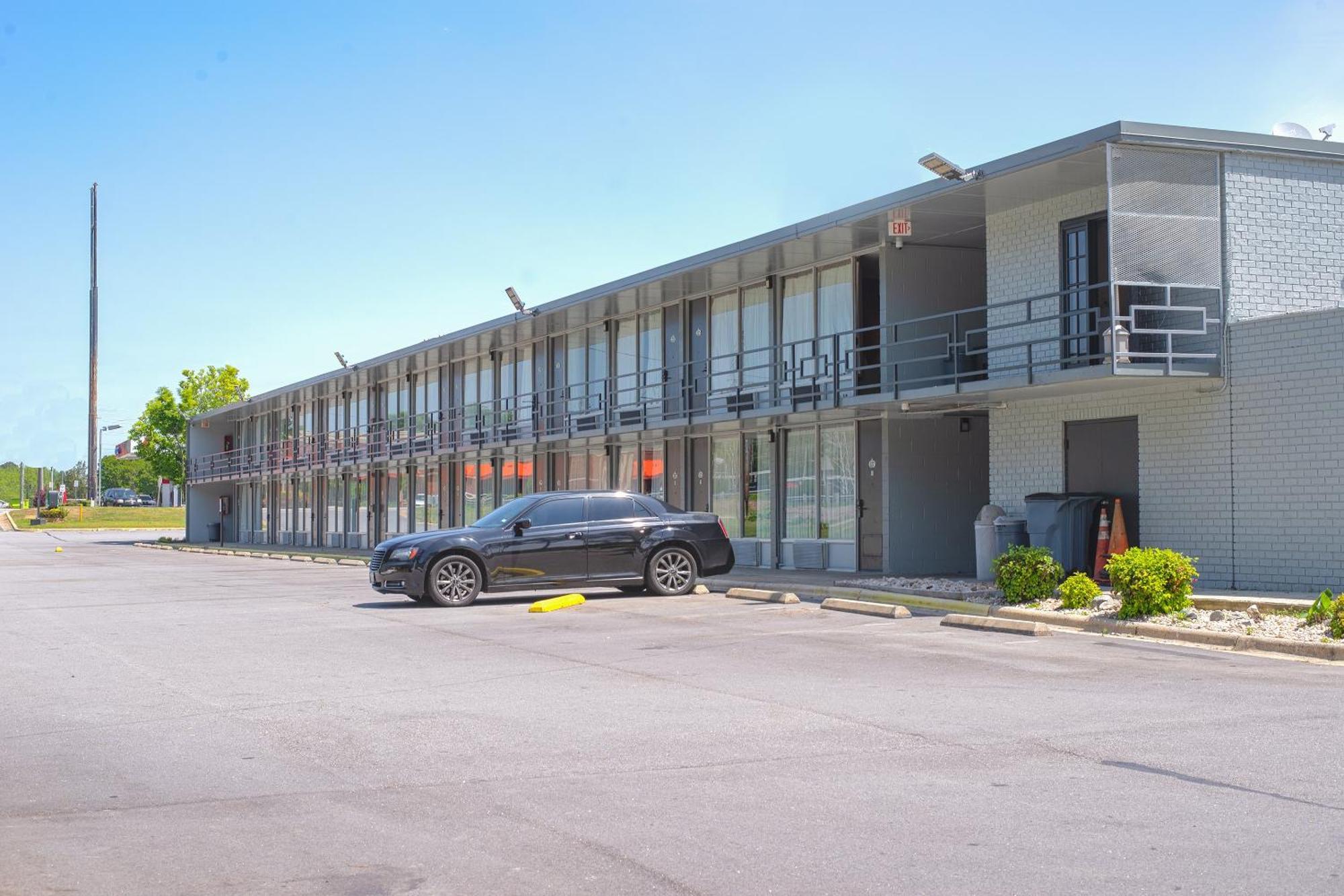 Masters Inn Selma Smithfield I-95 By Oyo Экстерьер фото