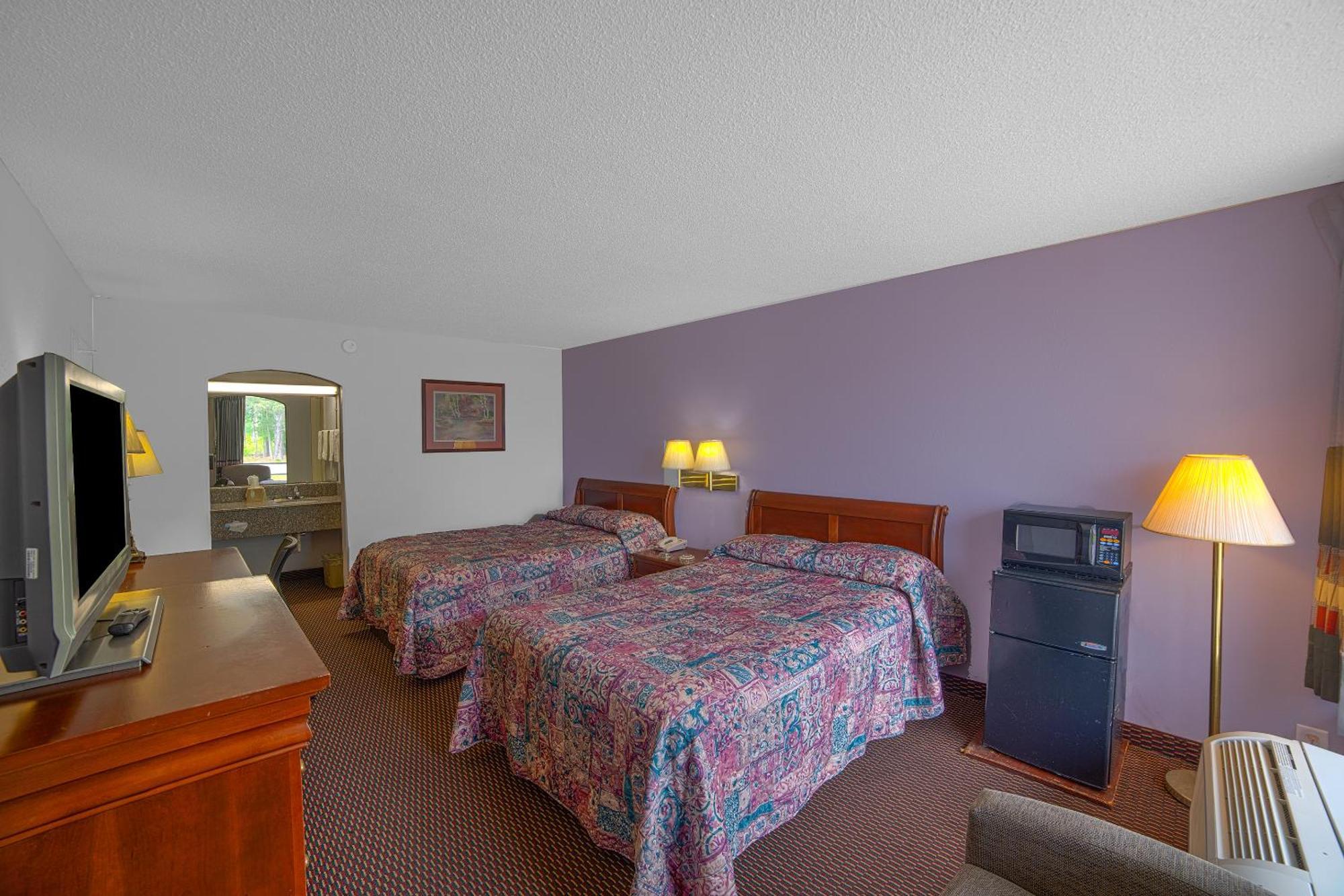 Masters Inn Selma Smithfield I-95 By Oyo Экстерьер фото